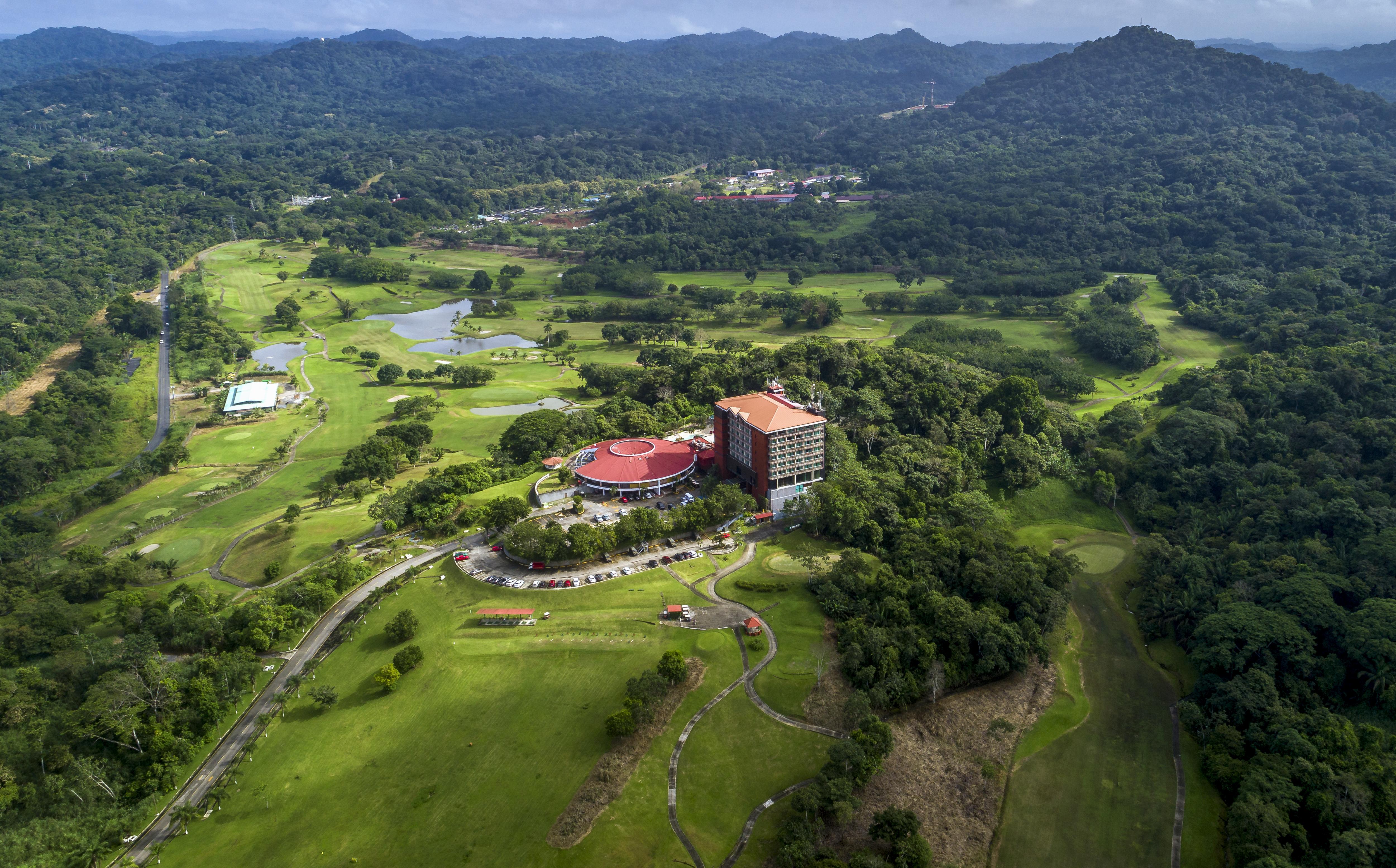 Summit Rainforest Golf & Panama (ville)